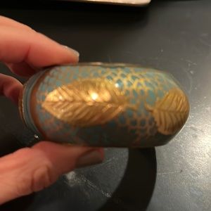 Thick bangle, teal and gold. Pretty accent piece!